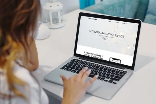 ScrolliPage Vertical Navigation